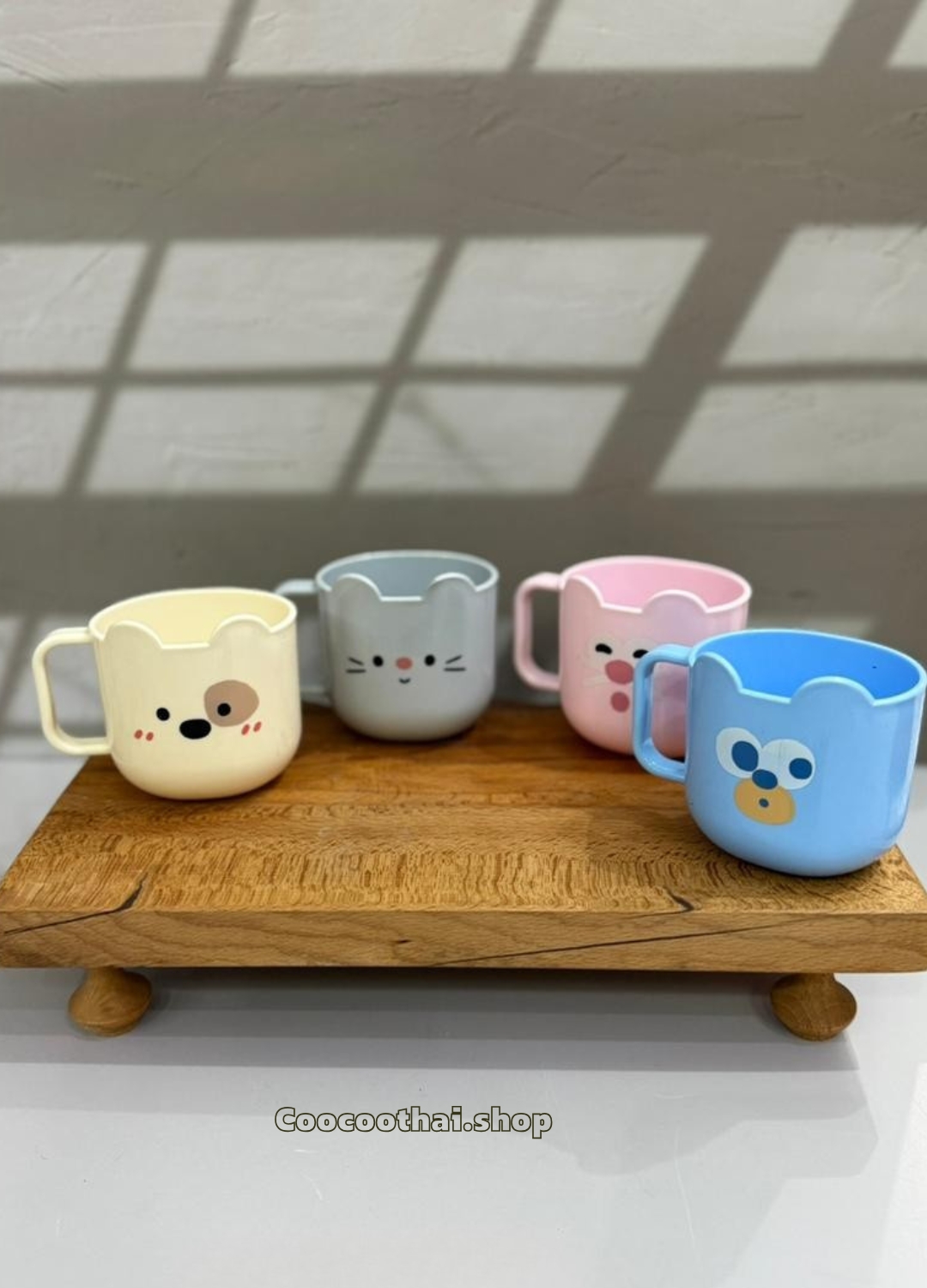 لیوان دسته‌دار پلاستیکی - فانتزی